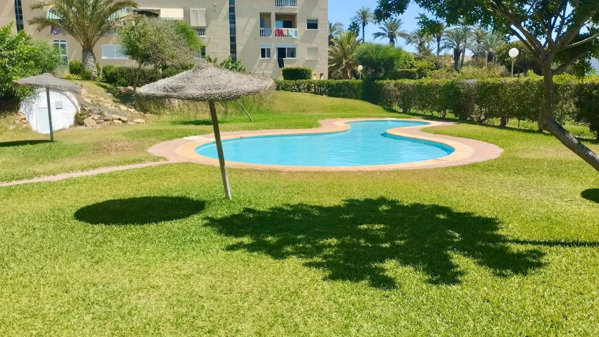 Primera Linea De Playa De Martina Almerimar 0*,  Ισπανία